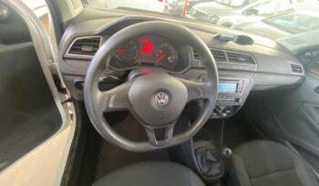 Volkswagen Voyage completo