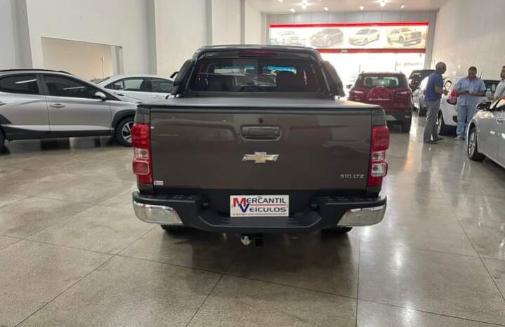 Chevrolet S10 completo