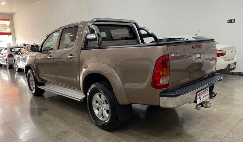 Toyota Hilux completo