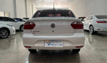 Volkswagen Voyage completo