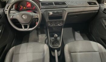 Volkswagen Voyage completo