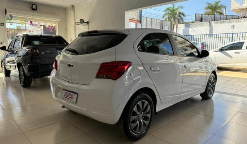 Chevrolet Onix completo