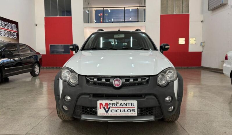 Fiat Strada completo