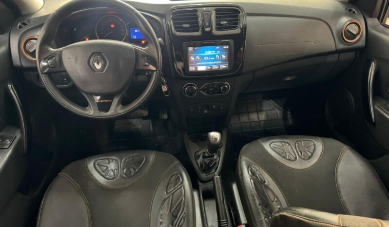 Renault Sandero completo