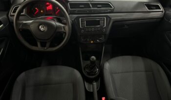 Volkswagen Voyage completo