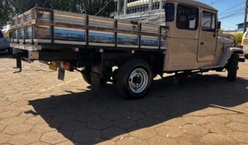 Toyota Bandeirante completo