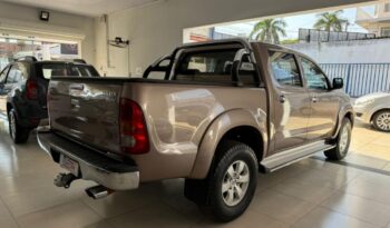 Toyota Hilux completo