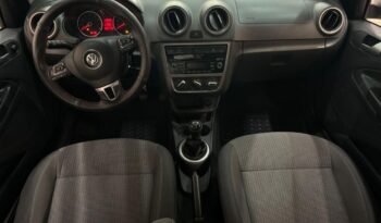 Volkswagen Voyage completo