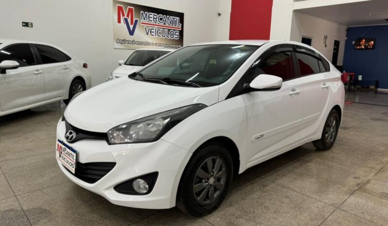 Hyundai HB20S completo