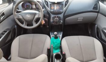 Hyundai HB20S completo