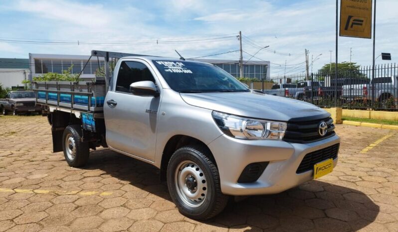 Toyota Hilux completo