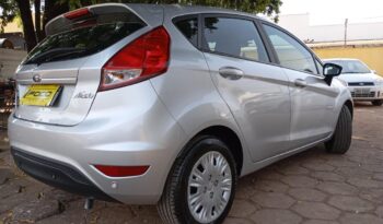 Ford Fiesta completo