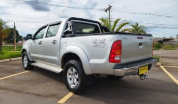 Toyota Hilux completo