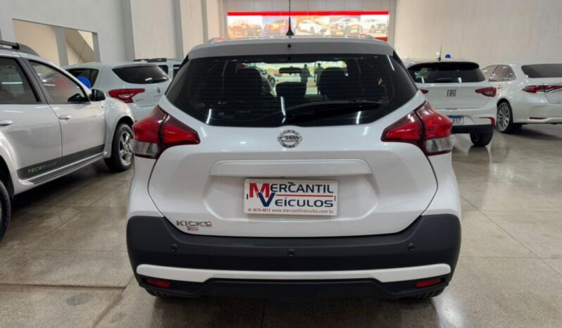 Nissan Kicks completo