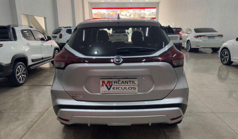 Nissan Kicks completo