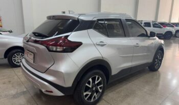 Nissan Kicks completo